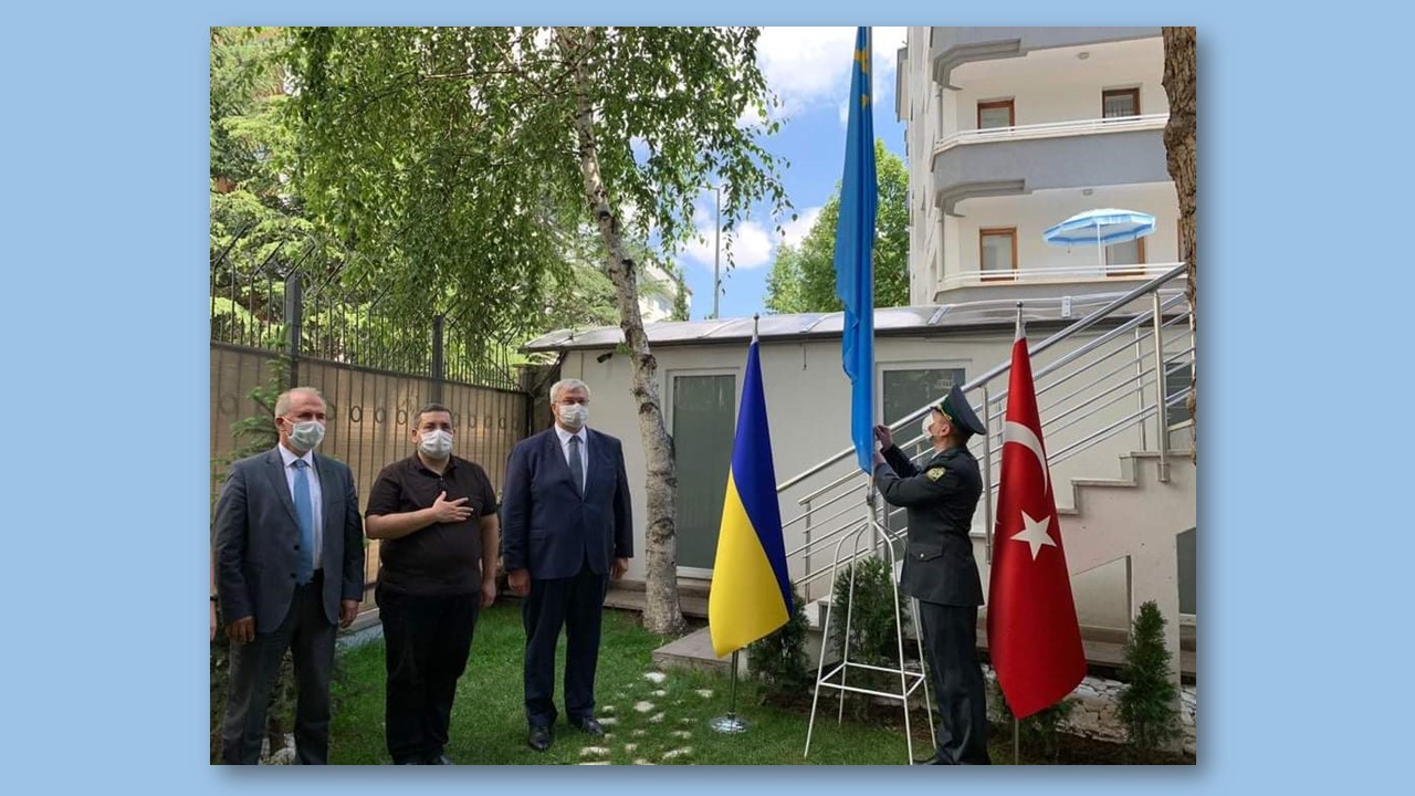 Ukrayna Büyükelçiliği’nde Kırım Tatar Bayrak Günü Töreni