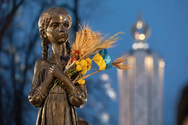 Holodomor anıtı yakın görsel
