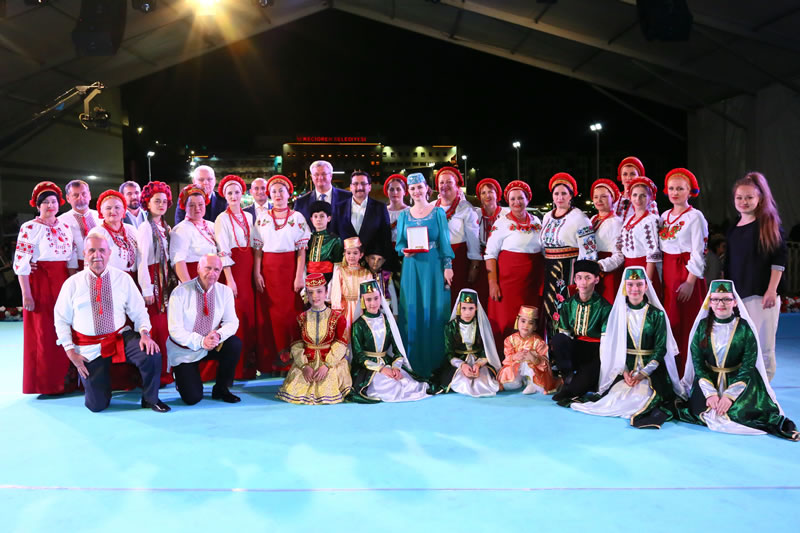 KECIORENIN KONUGU UKRAYNA KIRIM OLDU kecioren.bel.tr 23731