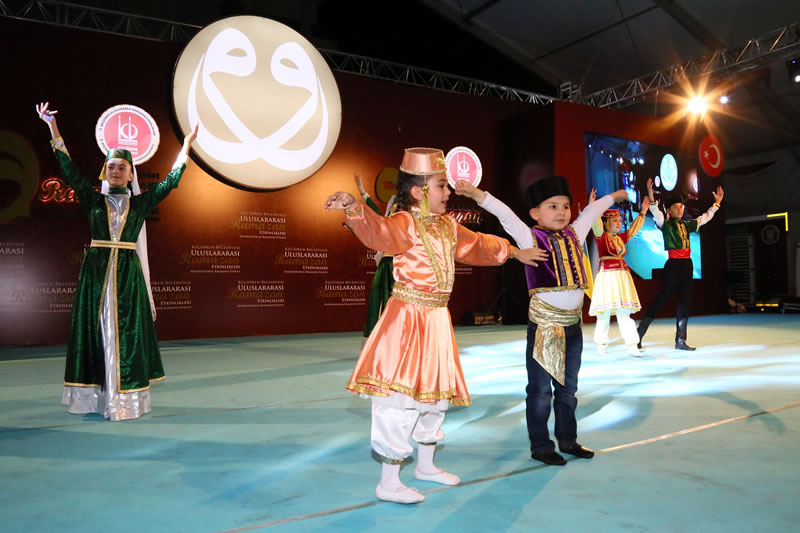 KECIORENIN KONUGU UKRAYNA KIRIM OLDU kecioren.bel.tr 23737