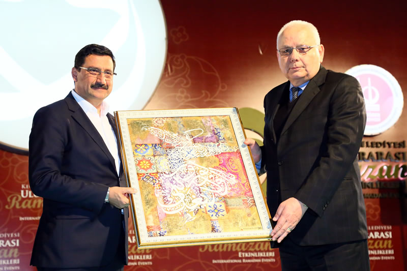 KECIORENIN KONUGU UKRAYNA KIRIM OLDU kecioren.bel.tr 23745