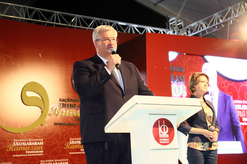 KECIORENIN KONUGU UKRAYNA KIRIM OLDU kecioren.bel.tr 23748