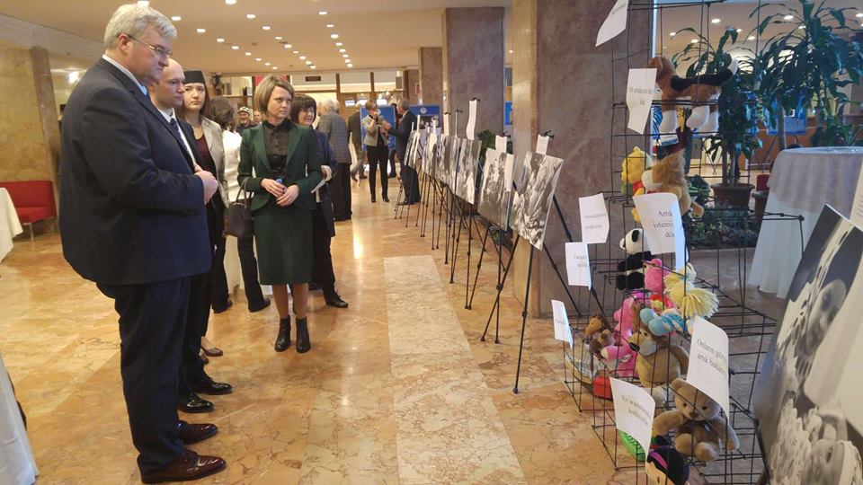 28511177 10156002081393211 730325720 n