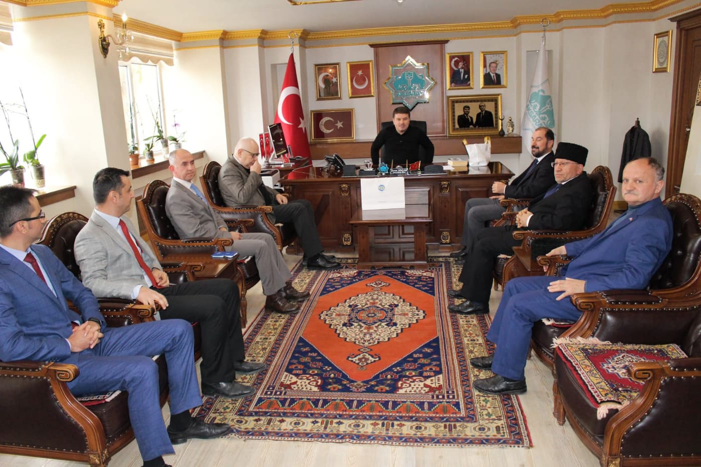 78988090 1370639456453443 300462649169149952 n