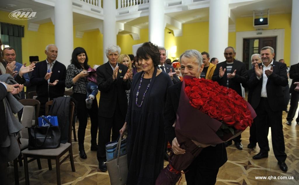 43f09e5f4b649db227579a3fee13ca55 m