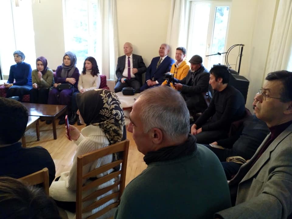 78943850 2661049630608922 3991289331233849344 n