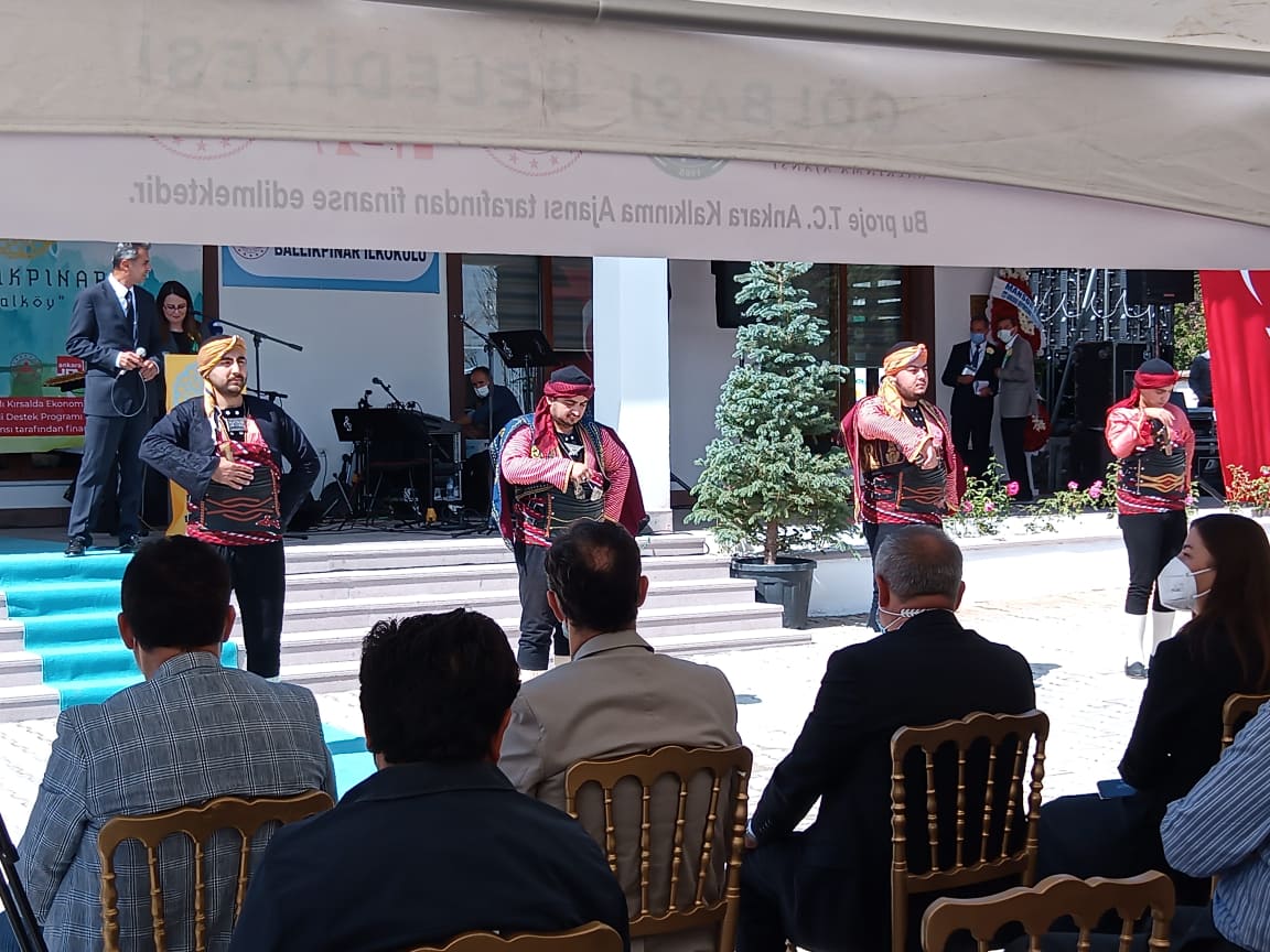 242447257 3055517051385287 850852125880322916 n