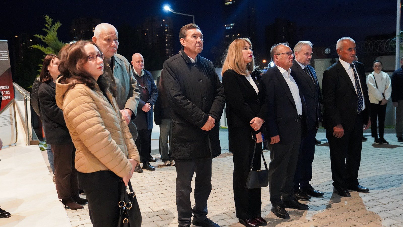 4 1763749648 387 x750