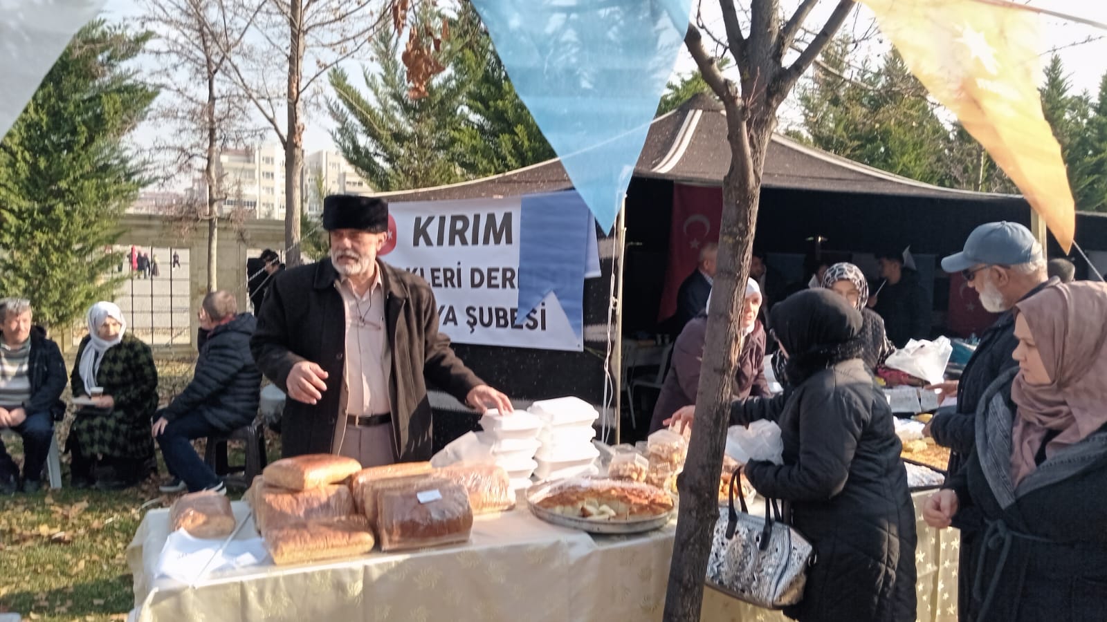 Çadır önü