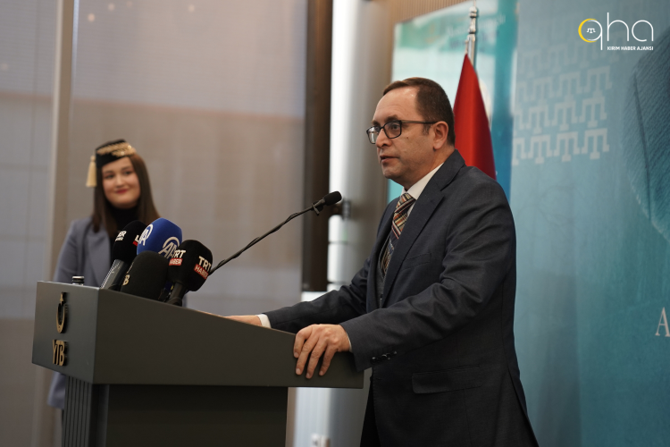 8 1766082694 924 x750