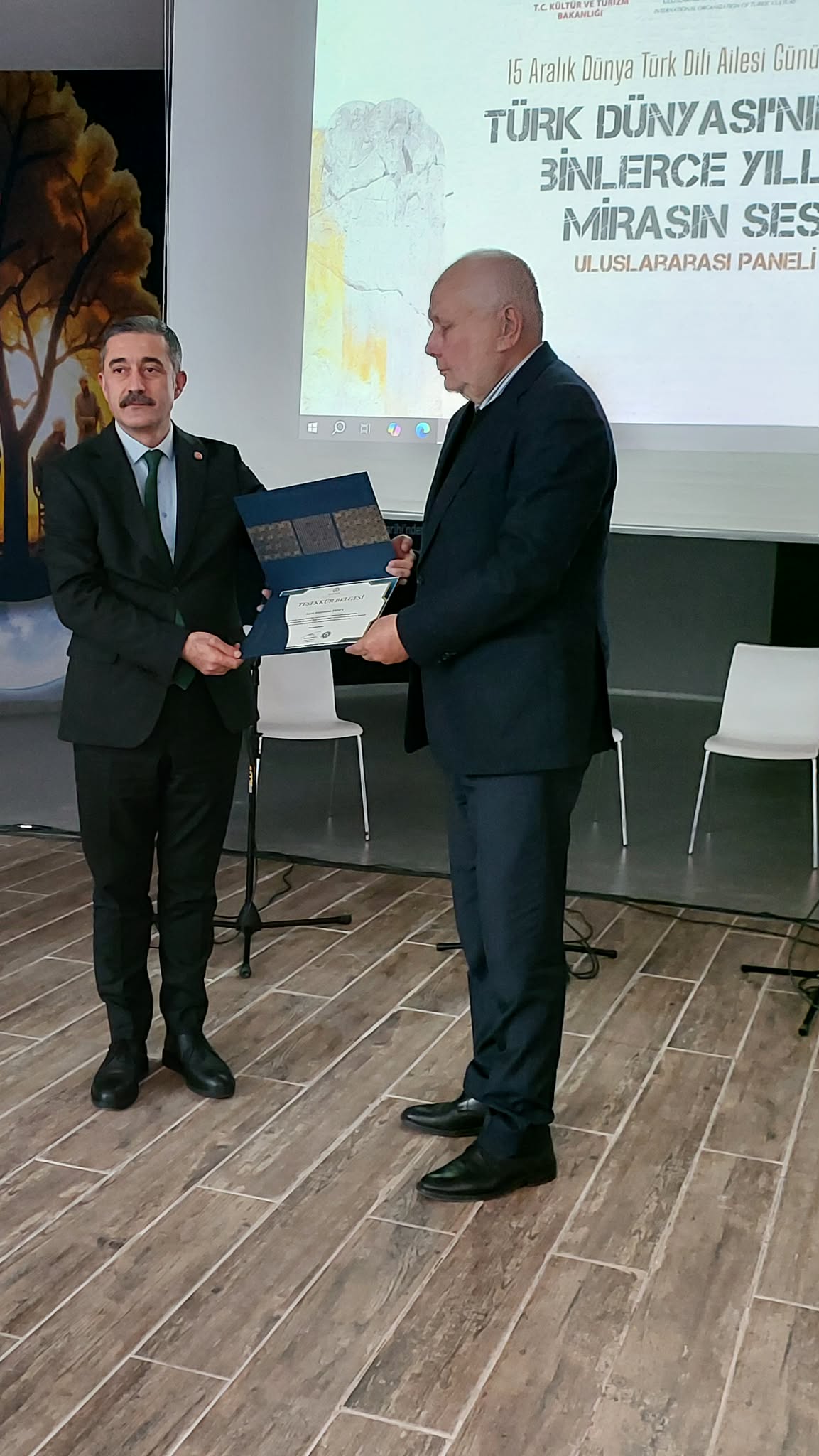 Plaket Töreni